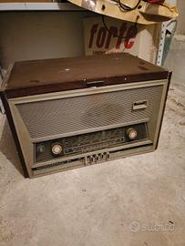 radio d epoca azienda nucleoquantica anni 50/60