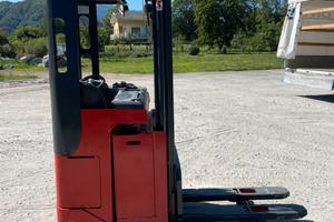 Transpallet stoccatore Linde