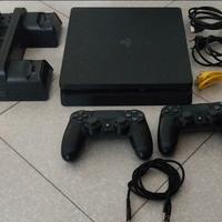 Playstation 4  1Tb + base di raffred. + 4 giochi