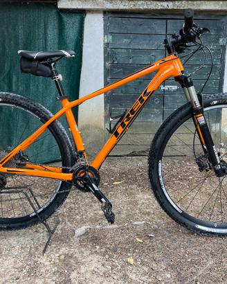 Trek Superfly 6