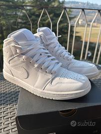 Air Jordan 1 Mid