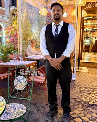Cameriere ristorante 7 anni esperienza
