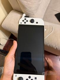 Nintendo switch Oled NUOVA