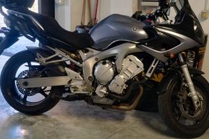 Fazer FZ6 