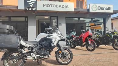 Benelli TRK 502 stradale accessoriata