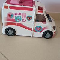 ambulanza di Barbie con sirena 