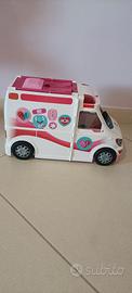 ambulanza di Barbie con sirena 