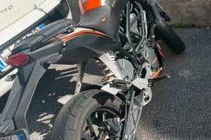 ktm duke 200