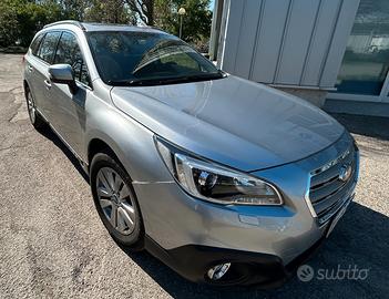 SUBARU Outback 5ª serie - 2016