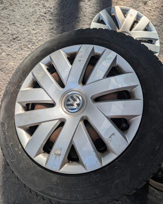Cerchi in lega Volkswagen polo con gomme 