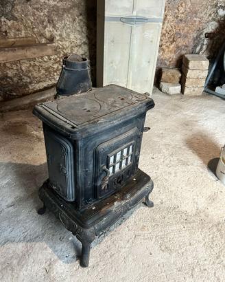 Parlor Stove in ghisa, Made in Taiwan