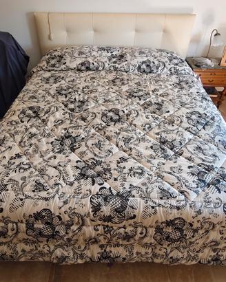 Letto matrimoniale con contenitore 