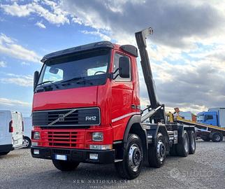 VOLVO FH 420 8X4 4 ASSI CON GANCIO SCARRABILE