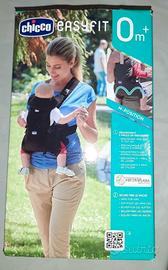 Bilancia digitale e marsupio neonato Chicco