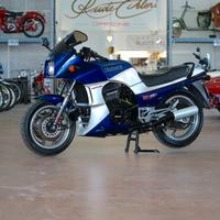 Kawasaki GPZ 900 del 1985