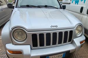 jeep cherokee 2.8 crd... gancio traino