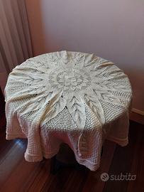 Tovaglia tonda cotone ad uncinetto 