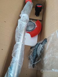 Decespugliatore a batteria 