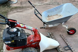 Moto falciatrice /carriola