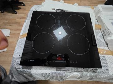 Piano cottura a induzione Candy 4 fuochi