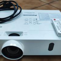 Proiettore Panasonic pt-vw340 wxga con telecomando