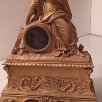 orologio parigina in bronzo dorato