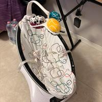 Sdraietta-dondolino 4MOMS Mamaroo 4.0