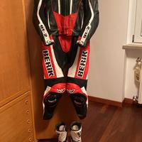 Completo moto