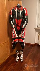 Completo moto