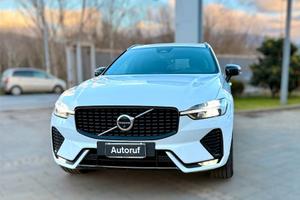 Volvo XC60 B5 Plus Dark 250cv AWD 5 Anni garanzia