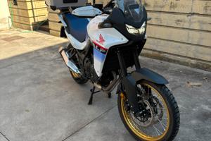 Honda Transalp 750