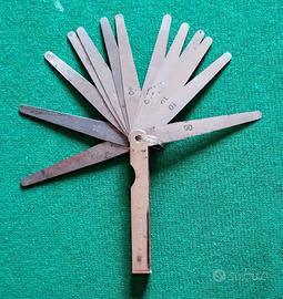 Calibro a spessori per candele e valvole auto