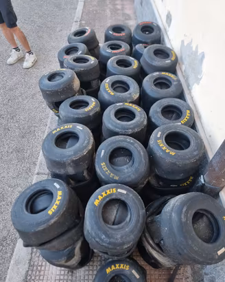 gomme kart maxxis gialle prime 