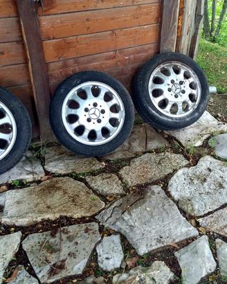 cerchi 15 con gomme per mercedes classe A