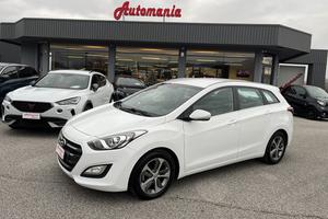 HYUNDAI I30 SW 1600 CRDI 110 CV COMFORT