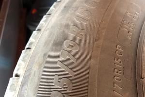 Pneumatici 225/70/R15