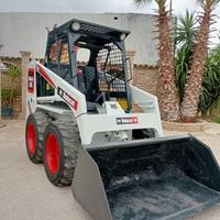 MINI PALA BOB CAT 643 MARCA KUBOTA