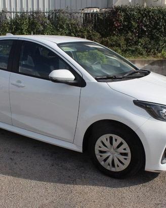 Toyota Yaris 1.5 Hybrid 5 porte Active