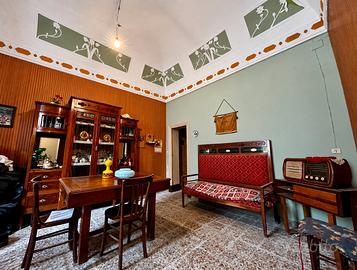 Casa Carlentini da ristrutturare