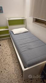 Letto + materasso + testata letto IKEA