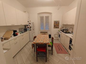 Casa 5 locali in via kassala Genova