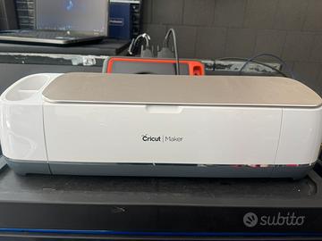 Cricut Maker cutting machine