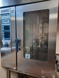 Forno RATIONAL 10 teglie