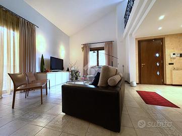 VILLA SINGOLA A LEGNANO