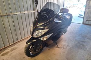 Yamaha t max