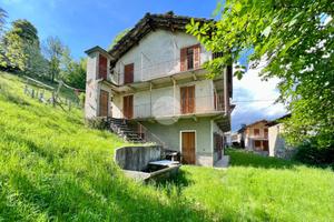 CASA SEMINDIPENDENTE A MONASTERO DI LANZO