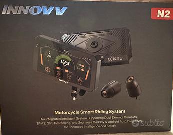 Innovv N2 Car Play con telecamere davanti e dietro