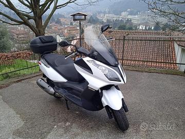 Kymco 300
