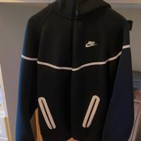 Nike Tech Fleece Windrunner