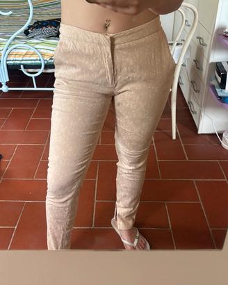 pantaloni in pizzo rosa Zara
